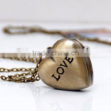 Vintage Love Heart Flip-Open Cover Pocket Watch Long Chain Sweater Necklace