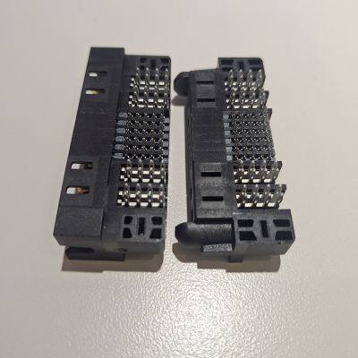 OEM Fci Amphenol 4-пининый 30-сигнальный AC/DC PCB силовой лезвистый разъем для ректификатора модуля
