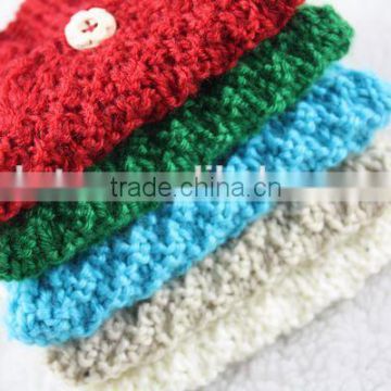 Custom design acrylic material handmade knitted ladies purse