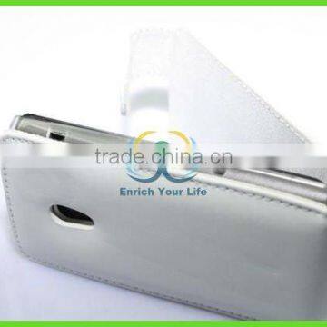 pure white custom cell phone leather cases for sony-ericsson