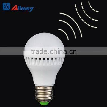 Automatically smart sensor led bulb 7W AC220V Widely used in the garden backyard corridor warehouse light