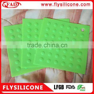Kitchen Accessories Heat Resistant Flexible Non-slip Silicone Potholder