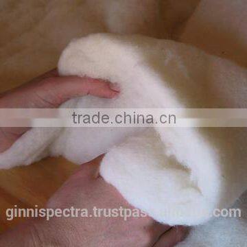 Natural unbleached raw cotton wadding