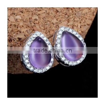 SCI159 teardrop earring with purple crystal