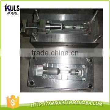 Injection Mould for Plastic Pull Rod With Metal Part photo-2