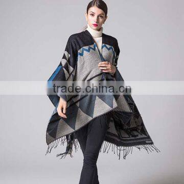2017 Spring New Item Ladies Scarf Western Style Bohemia Style Tassels Model Imitated Cashmere Material Women Cloak photo-3