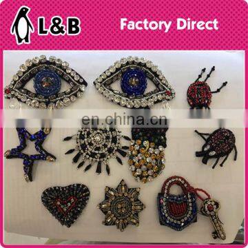 New design latest fashion hot fix rhinestone patch