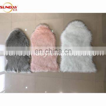 2019 News faux fur rug with Lurex suede backing