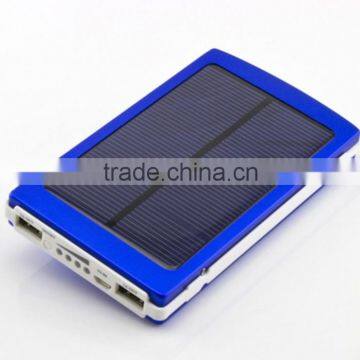 2014 good sell high efficiency 10000mah dual usb output solar power bank