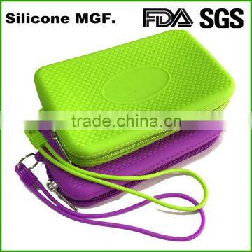 Durable Silicon Pouch-Cosmetics Case Large Makeup Bag Travel Accessory Organizer
