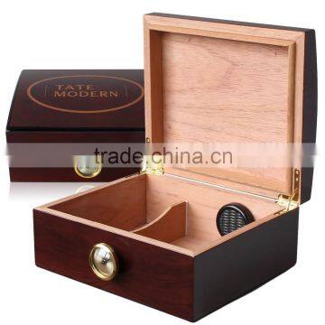 High Quality Spanish Cedar Wood Humidor Hold 50 Cigars Humidor Cigar Storag                        
                                                Quality Choice