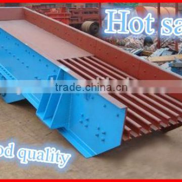 Linear vibrating feeder