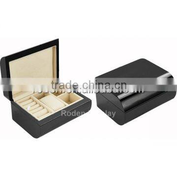 Alligator Leather Box for 1 Big Watch