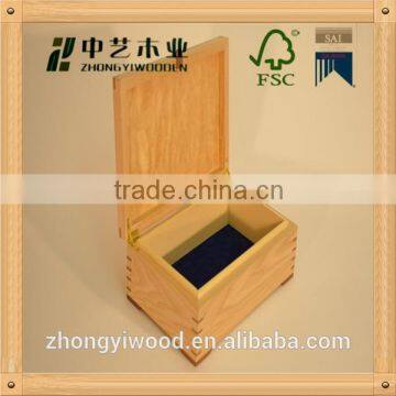 Hot sale Chinese supplier FSC&SA8000 solid pine wood watch box