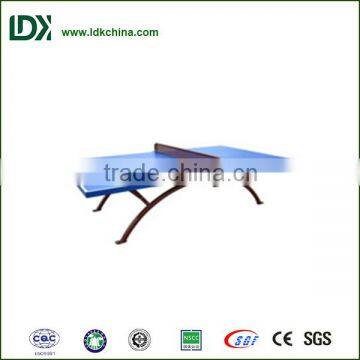 Nice Sports equipment Outdoor table tennis table for sale