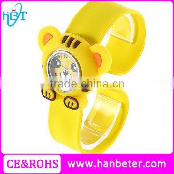 Slap snap on Silicon rubber sports boy girl's wholesale minions despicable me fashion slap watch