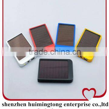 2015 New 2600mah Waterproof solar power bank dual usb universal portable solar battery charger for iphone/samsung etc.