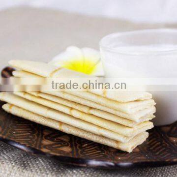 mix crackers with Four Flavor