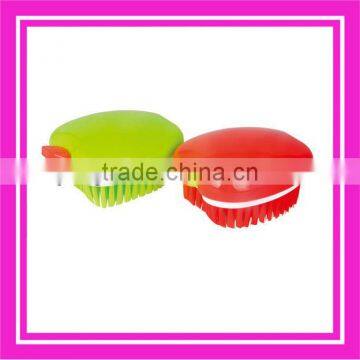 apple shaped plastic cleaning brush