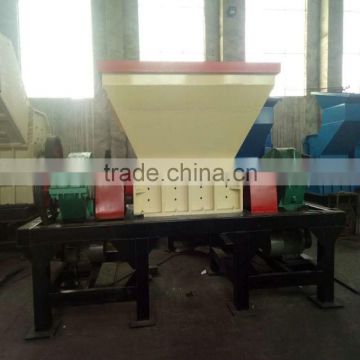 Rubber Shredder Machine/ Wood Shredder Machine -- DeRui Manufacture Wechat: 835019127