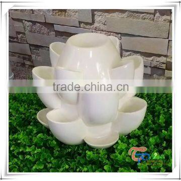 Popular Fiberglass Resin Strawberry Vertical Gardening Tower Pots photo-2