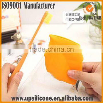 Plastic Travel Folding Cup Travel Camping Silicone Folding Cup Silicone Leaf Travel Cup Wholesale photo-5