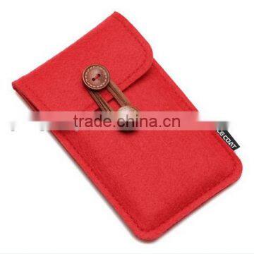 Shipping From China Pre-cut Final Fantasy Polyester Pouch Felted Case Wholesale Cotton Fabric Phone Case Wallet With Wood Button photo-3