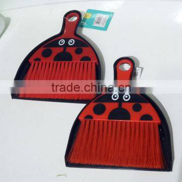 Plastic Short Broom with Dust Pan, plastic hand broom with dust pan