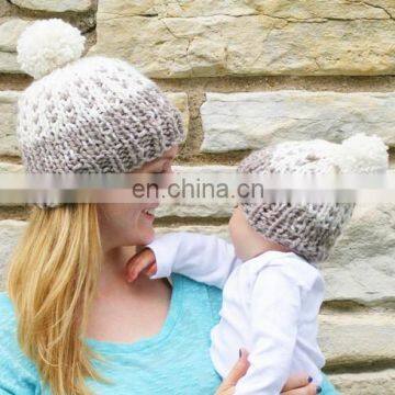 2PCS Parent-Child Hat Warm Pom Poms Beanie Hat Cap Ball Warm Winter Knitted Hat