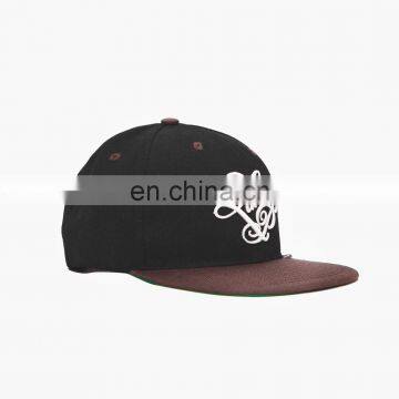 Baseball Cap with Embroidery and PVC Embossed