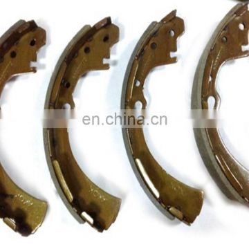 Auto Good quality brake shoes spare parts for Japanese truck OEM: 44060-0W726