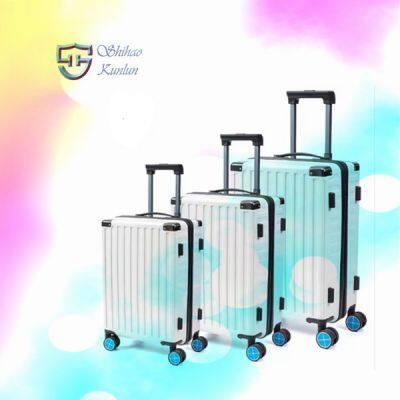 Custom Durable Waterproof Luggage 3 Set Travel Trolley Suitcase PC 4 Wheels Luggage photo-4