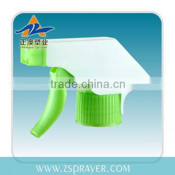 China Gold Supplier Garden Watering Plastic Trigger Pump Sprayer Bottle