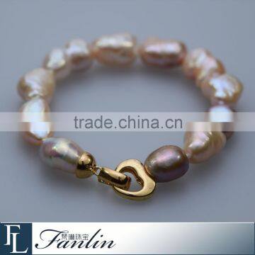 Natural baroque pearl bracelet with alloy magnetic clasp