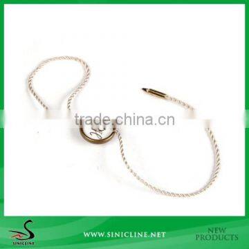 Sinicline Aluminum Seal Tag on Hang Tag for Garment