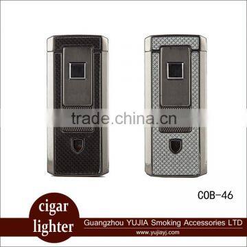 Guangzhou Yujia custom carbon fiber cigar lighter with punch