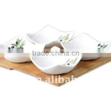 Ceramic Dish With Bamboo Tray