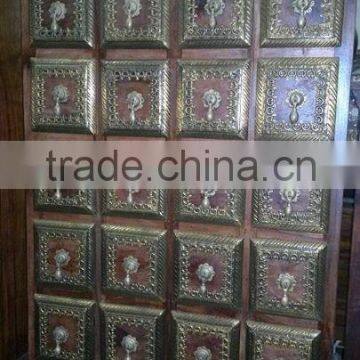 TWENTY DOOR CHEST