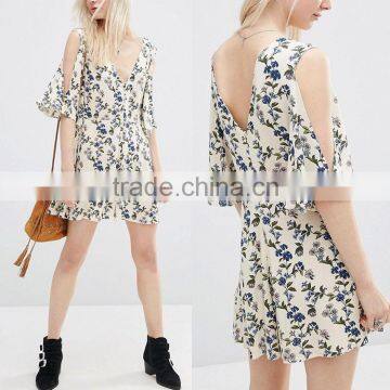 Wholesale Clothing Hot Sale Floral Printed Slim Fit Summer Wear Cool Women Playsuits 2016