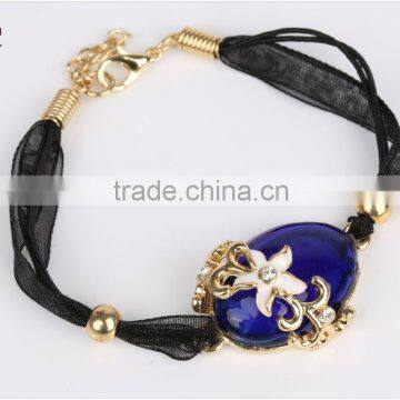 Flower type Oval Shape Glass Aromatherapy Essential Oil Diffuser Bracelet