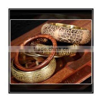 Fashion Jewelry Bangle Set Handmade Manufacturing Company India photo-2