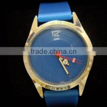 Latest Thin Strap Silicone Quartz Watch