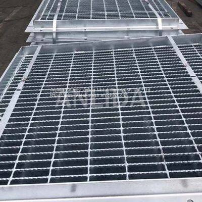 Палубная решётка        Наружно-сварная стальная решётка       наружно-сварная стальная решётка photo-2