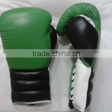 Boxing loves with laces Winning Professional Boxing Gloves Green white and black