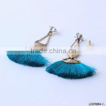 Red and blue soft tassel gold dangle earrings                        
                                                                                Supplier's Choice