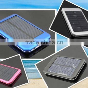 10,000mAh Portable universal solar charger, solar power bank for mobile phone/iPhone/iPad/tablet