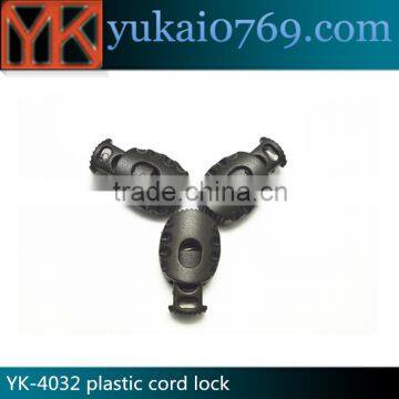 Yukai Wholesale Cord Lock Stopper Plastic Toggle for bags and backpack