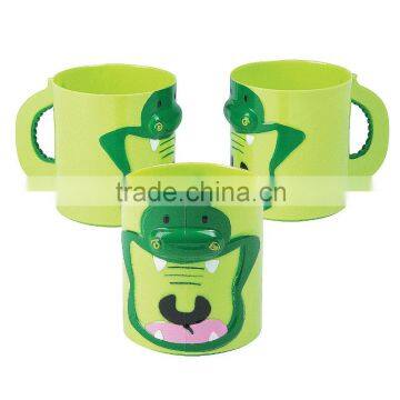 8 oz. 230ml Beautiful Hot Sale Eco-Friendly Party Mugs Custom Cheap Plastic Molded Alligator Cups with Handle for Promotion