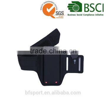 China Manufactorer Custom Sports Running Adjustable Hook and Loop for Armband Phone Cases photo-4