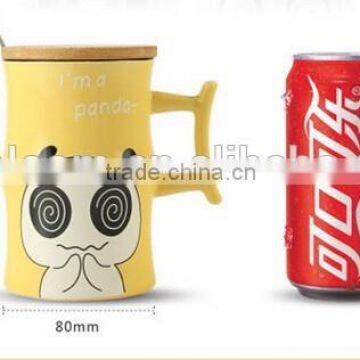 creative hot-seling summer panda ceramic mug with wooden cover and stainless steel spoon, lovely promotional porcelain cup